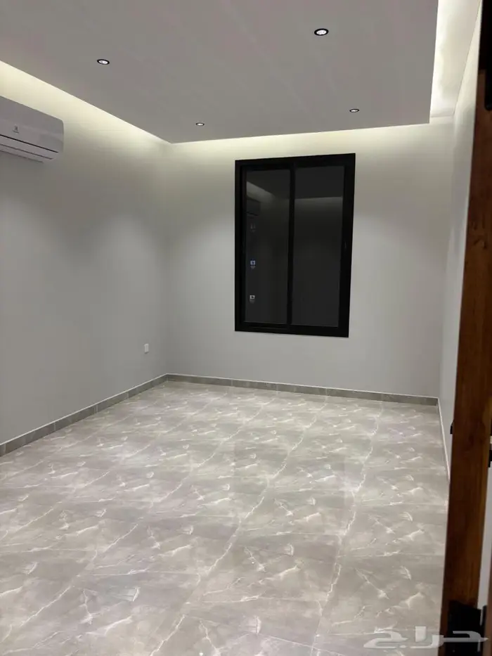 عمارة للايجار بالكامل في حي ظهرة لبن 7