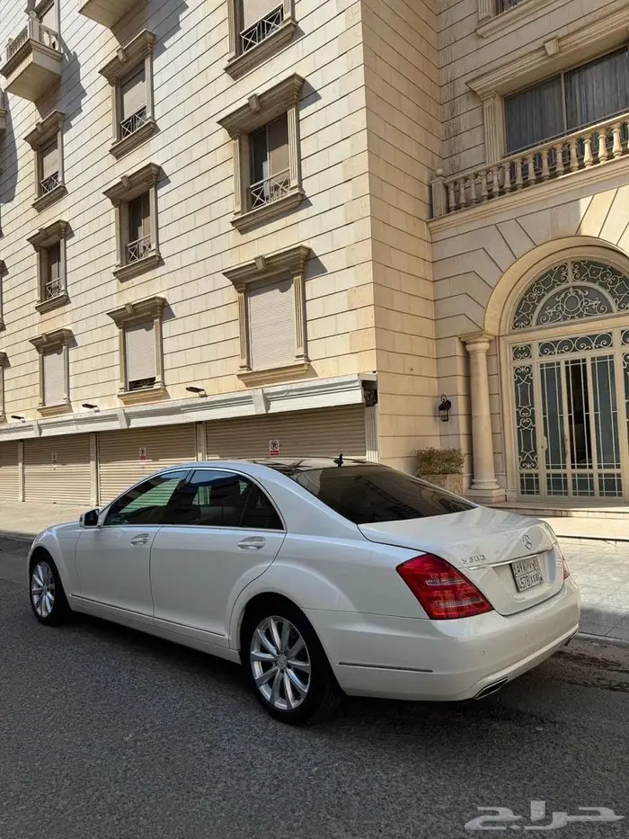 مرسيدس بانوراماS300 موديل 2011 قمة النظافة 5
