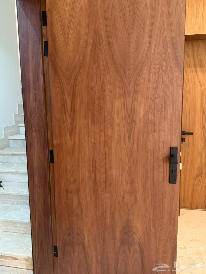 ابواب خشب طبيعي 0