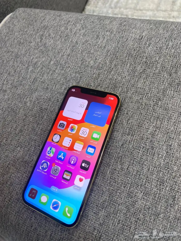 ايفون 12برو للييع 5