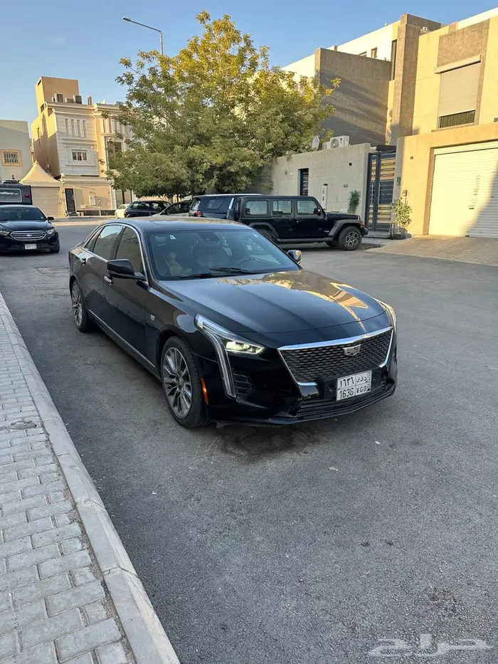 كاديلاك CT6 1