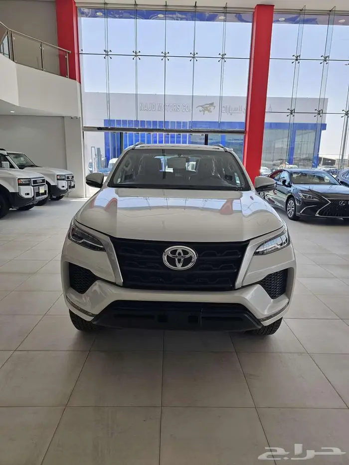 تويوتا فورشنر GX2 4x4 ديزل موديل 2025 0