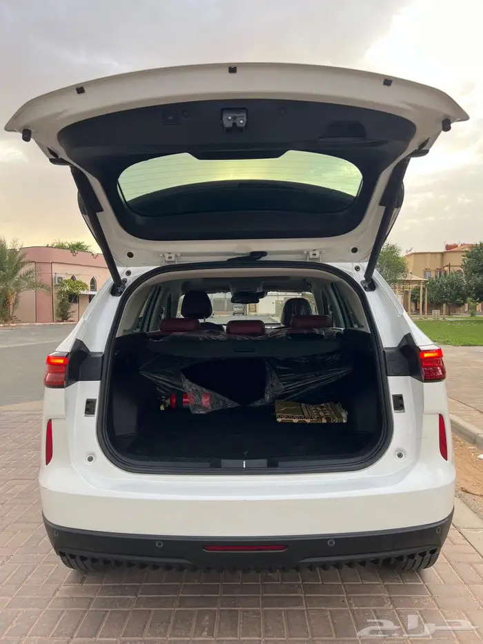 هافال h6 نظيف جدا  وكالة للبيع 9