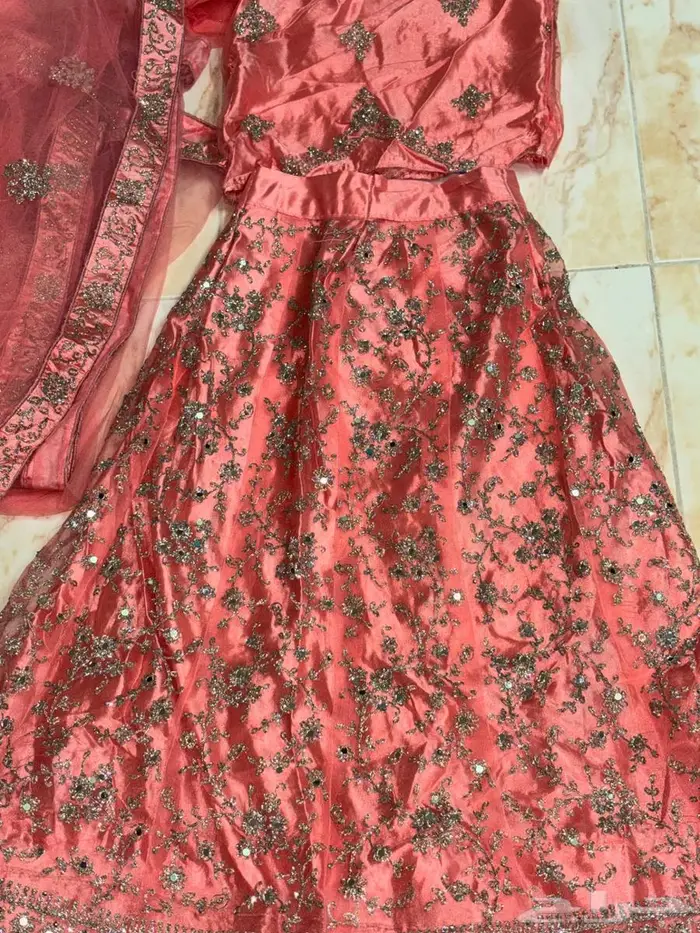 شراره لبسته مره واحده السعر قابل للتفاوض 1