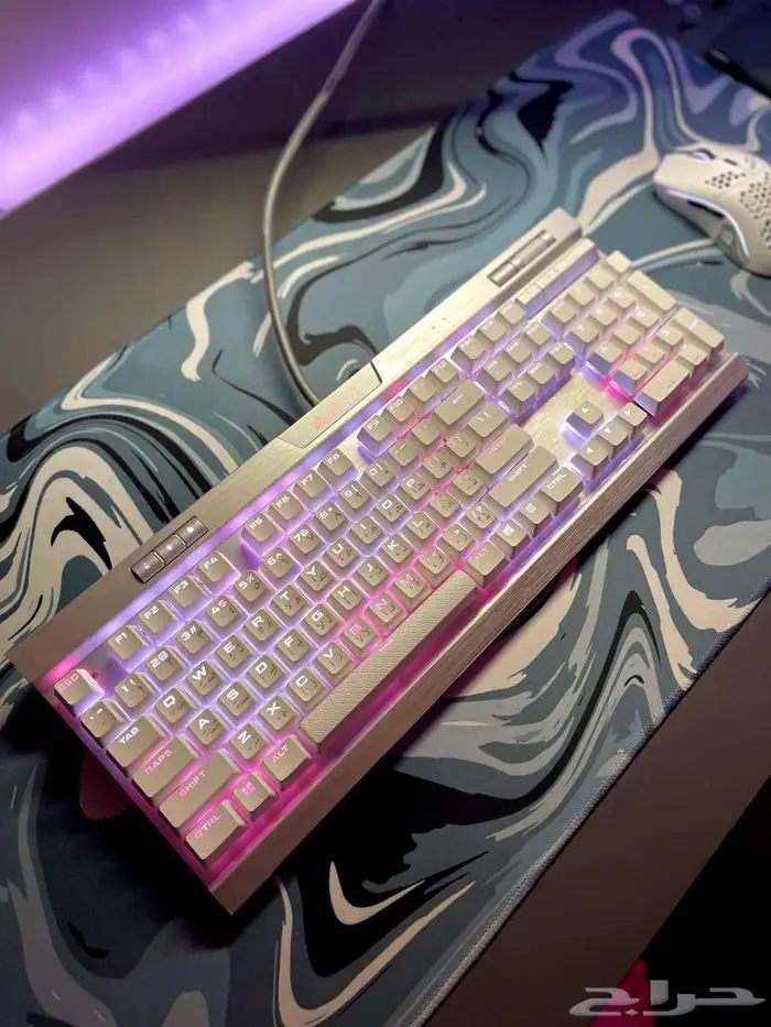 كيبورد CORSAIR K95 RGB Platinum أبيض   ميكانيكال 4