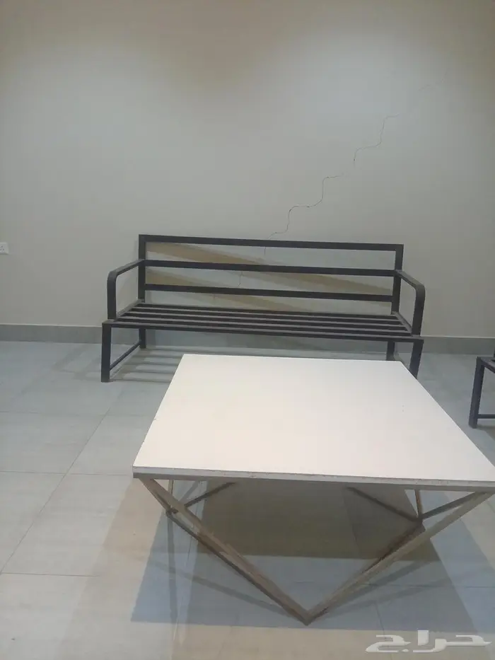 عدد 2 كراسي حديد جلسات خارجية مع طاولة 1