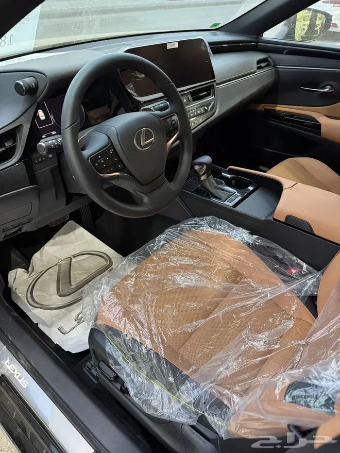 لكزس ES350 خليجي وارد الساير 2025 15