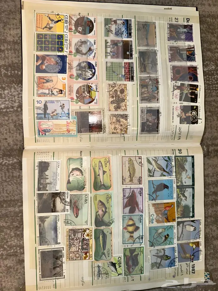 دفتر وتقويم مكتبة جرير عام 1987 وطوابع بريدية تذكارية قديمه 2