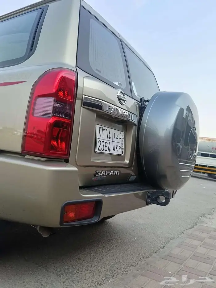 نيسان باترول سفاري 2021 11