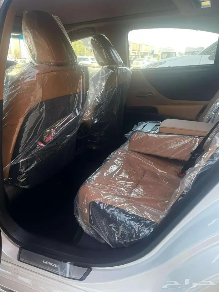 لكزس ES 350 CC موديل 2025 سعودي كاش او تأجير 8
