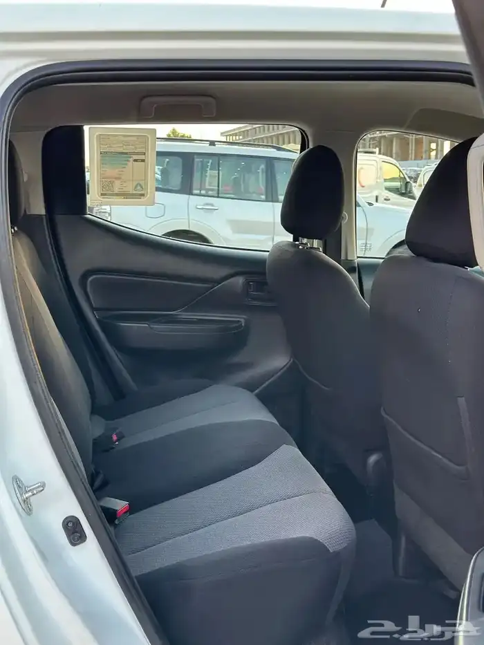 ميتسوبيشي L200 دبل ديزل 2021 10
