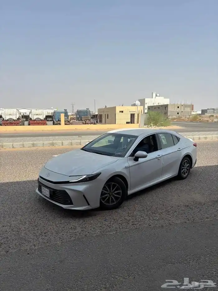 كامري 2025 هايبرد ستاندر 3
