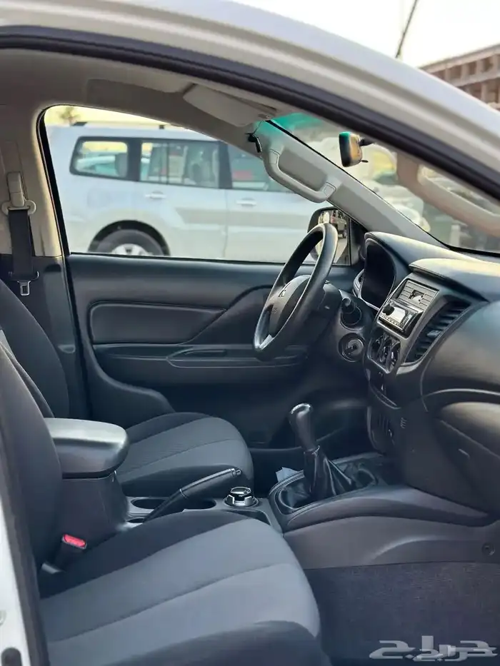 ميتسوبيشي L200 دبل ديزل 2021 9