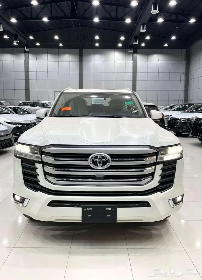 تويوتا لاندكروزر GXR L3 بنزين 2025 سعودي 0