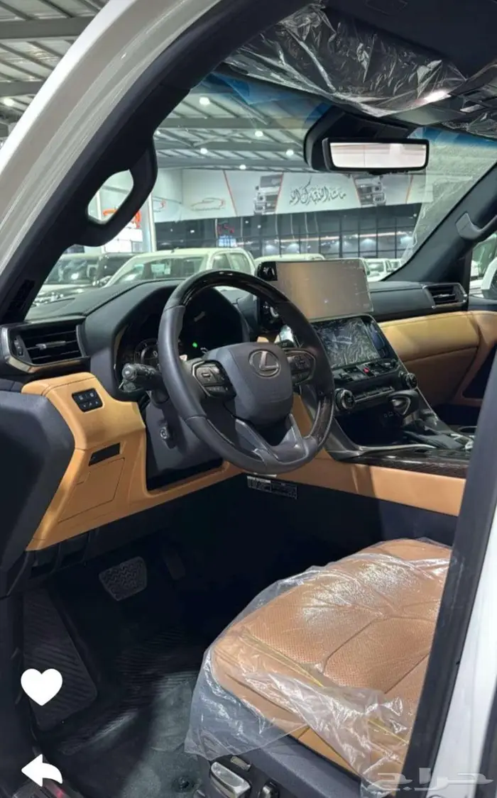 لكزس LX600 BB عماني 25سماعة فل كامل 2024 - 518000 2