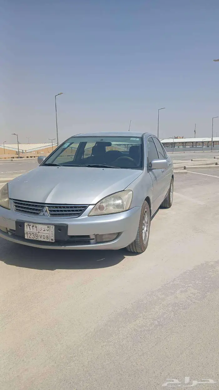 ميتسوبيشي لانسر 2010 5