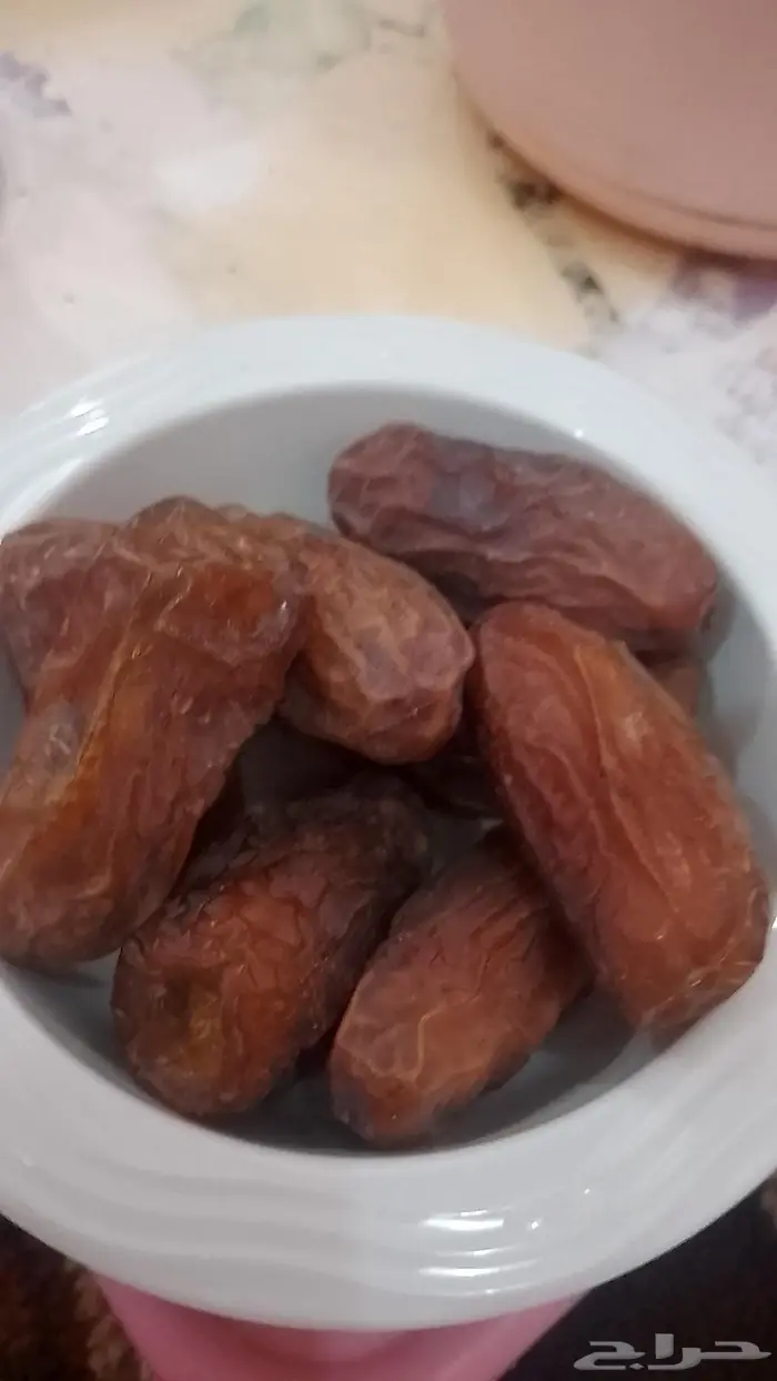 للبيع صفري بيشة ترج درجه اولى حبه كبير صافي ويوجد بالقشر 0