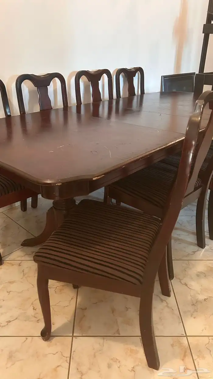 طاولة طعام 0