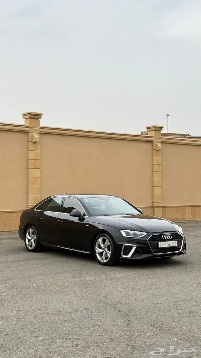 اودي A4 اس لاين 4