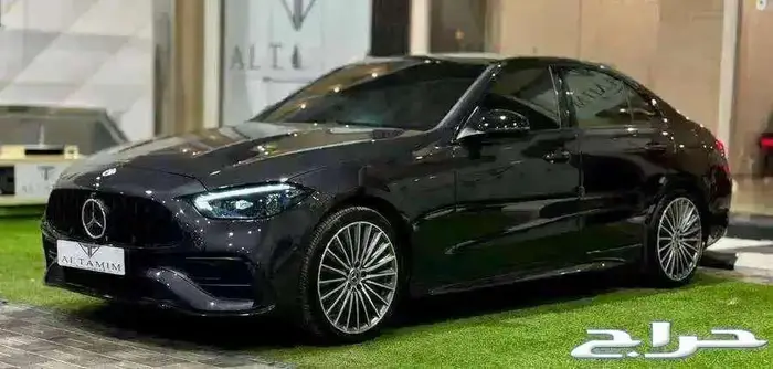 مرسيدس بنز الموديل 2022 - C300 4Matic 1