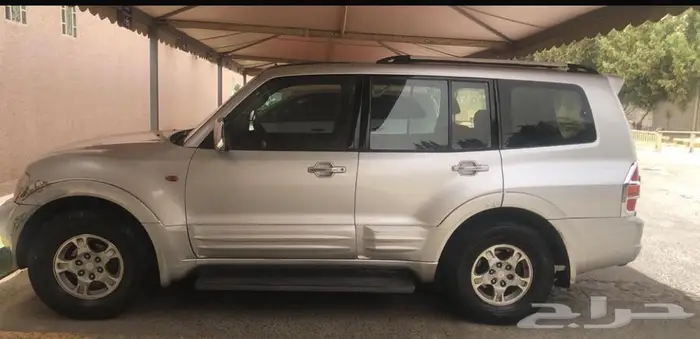 جيب باجيرو موديل 2001 فل كامل فتحة سقف مكيفين قير عايدي دبل 5