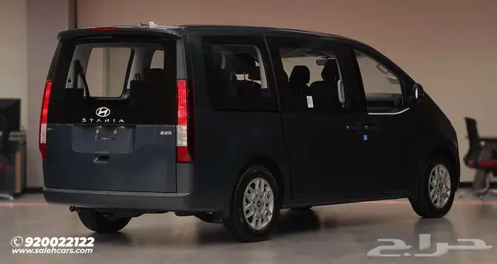 ستاريا ديزل 2025 قيادة سلسة بأوتوماتيك 7 سرعات وأمان متكامل 9