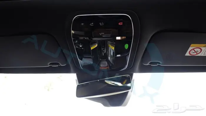 مرسيدس بنز E300 خليجي 2025 اصفار مع ضمان الوكيل 38