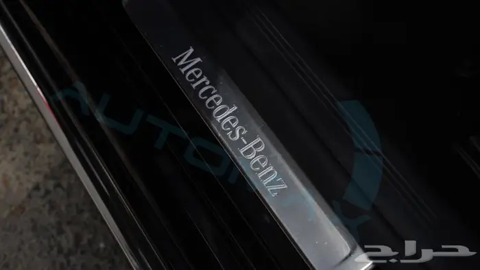 مرسيدس بنز E300 خليجي 2025 اصفار مع ضمان الوكيل 40