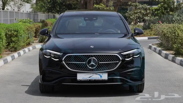 مرسيدس بنز E300 خليجي 2025 اصفار مع ضمان الوكيل 2
