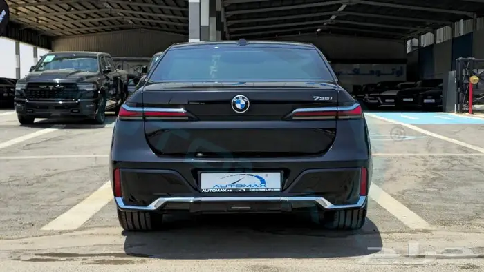 بي ام دبليو 735i M 2026 خليجي اصفار مع ضمان الوكيل 5