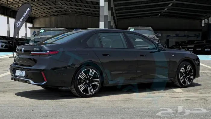 بي ام دبليو 735i M 2026 خليجي اصفار مع ضمان الوكيل 6