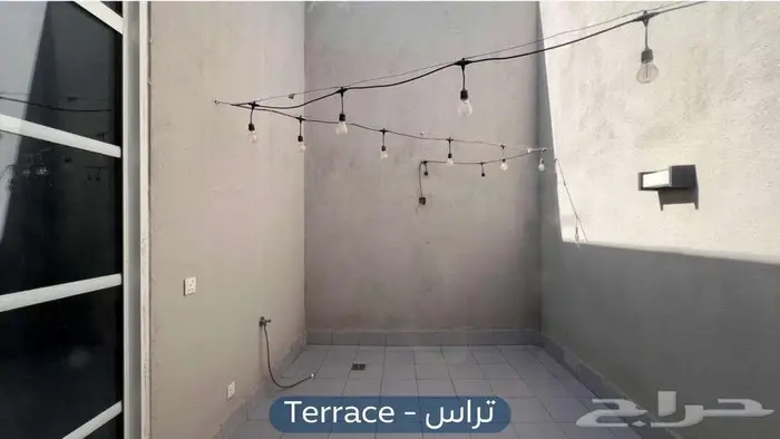 شقة للإيجار   حي النرجس   الماجدية 129 6