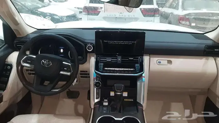 جي اكس ار L4 بنزين 2024 سعودي ابيض 4