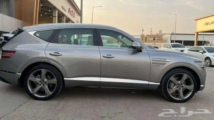 جنسس GV80 موديل 2021- معرض خلف للسيارات 5