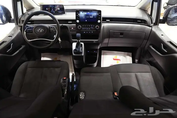 ستاريا ديزل 2025 قيادة سلسة بأوتوماتيك 7 سرعات وأمان متكامل 12