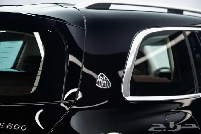 مرسيدس مايباخ GLS 600 موديل 2025 خليجي أسود ماهوجاني 18