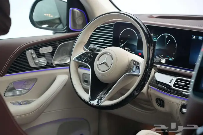 مرسيدس مايباخ GLS 600 موديل 2025 خليجي أسود ماهوجاني 7