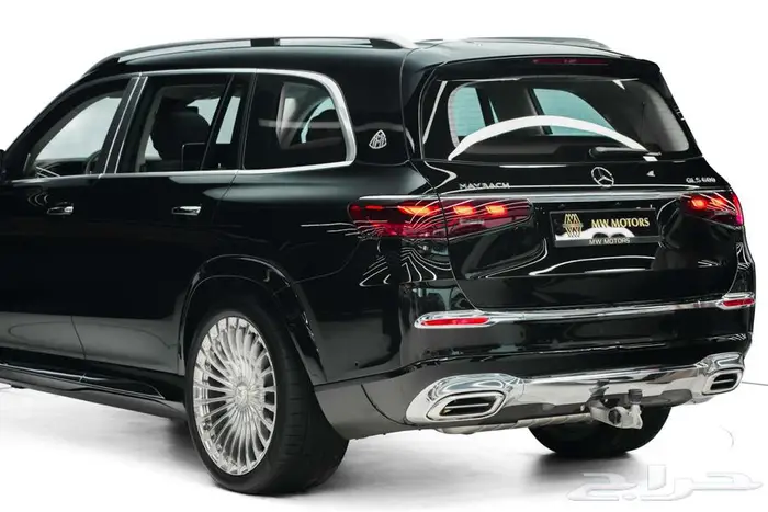 مرسيدس مايباخ GLS 600 موديل 2025 خليجي أسود ماهوجاني 5
