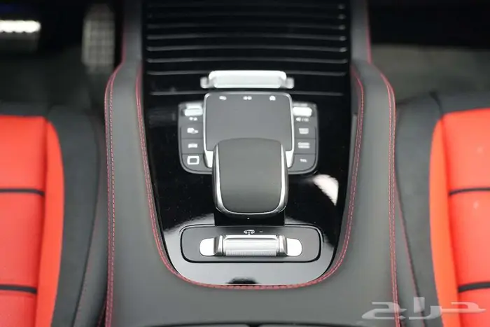 مرسيدس GLE 53 Coupe موديل 2025 أصفار خليجي أسود أحمر 10