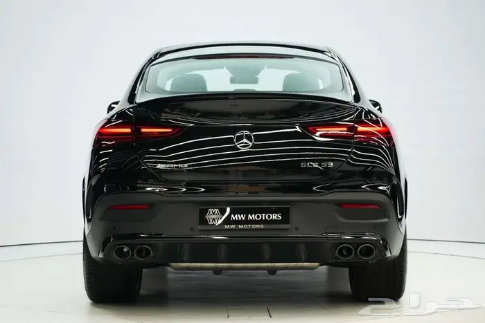 مرسيدس GLE 53 Coupe موديل 2025 أصفار خليجي أسود أحمر 4