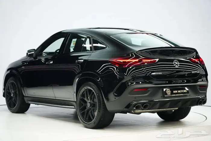 مرسيدس GLE 53 Coupe موديل 2025 أصفار خليجي أسود أحمر 3