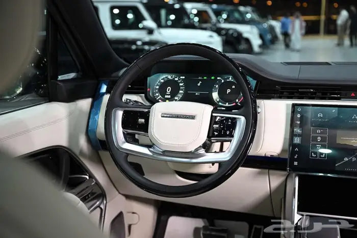 شركة البريمي لسيارات رانج روفر 3