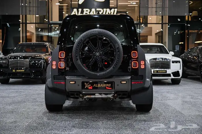 شركة البريمي لسيارات Defender Octa Edition One 16
