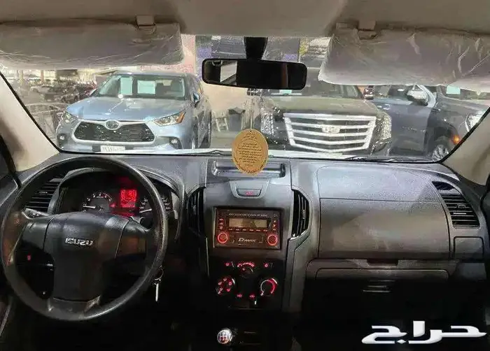 للبيع ايسوزو ديماكس 2022 غمارتين ديزل سعودي 34