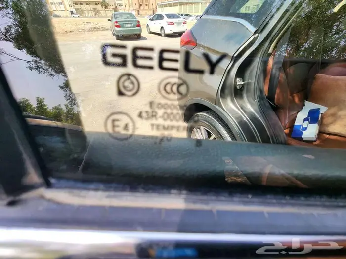 للبيع جيب جيلي أزكارا هايبرد 2021 40