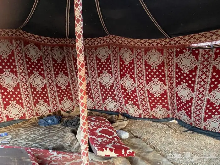 للبيع بيوت شعر مع أغراض مخيم 0