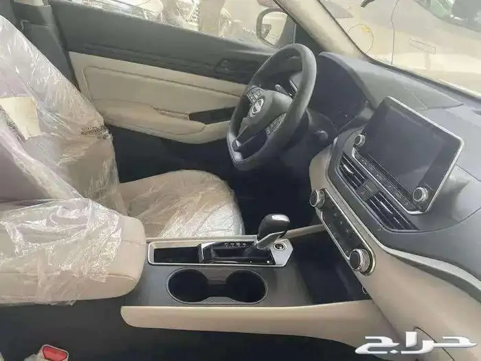 نيسان_ التيما ستاندر موديل 2025 حصري 5