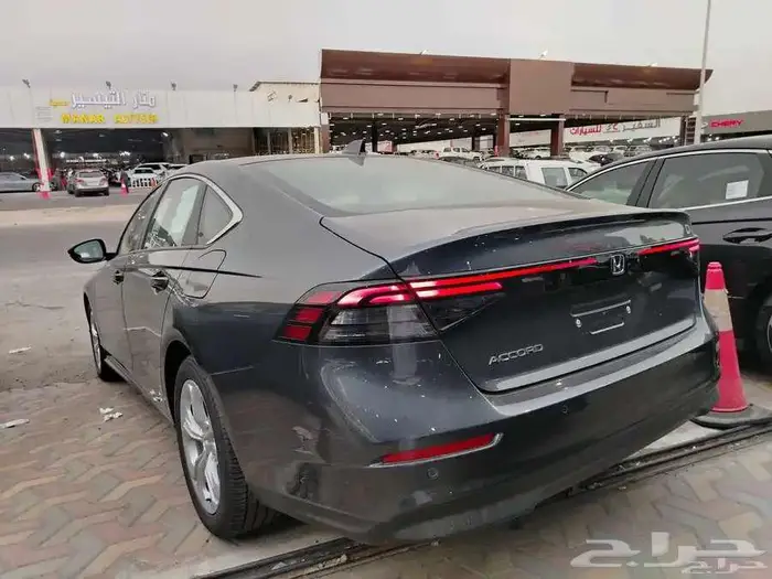 هوندا اكورد ( LX ستاندر ) موديل 2025 اوتو 1 7