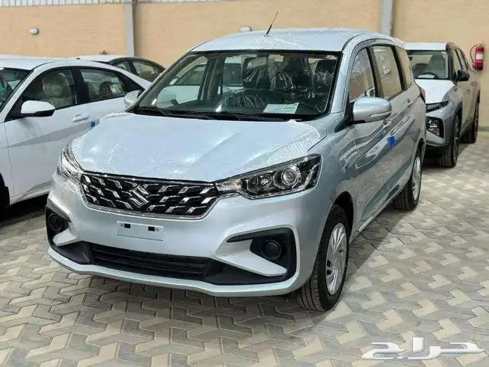 افضل الاسعار على سوزوكي ارتيجا 2025 استاندر 5