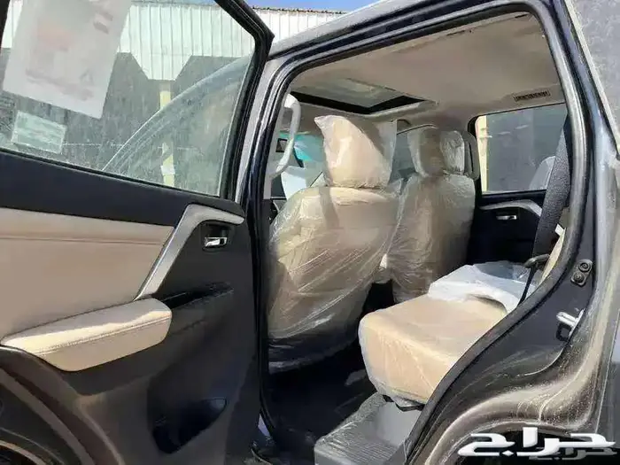 ميتسوبيشي مونتيرو فل كامل 2022 نقد و تقسيط 7